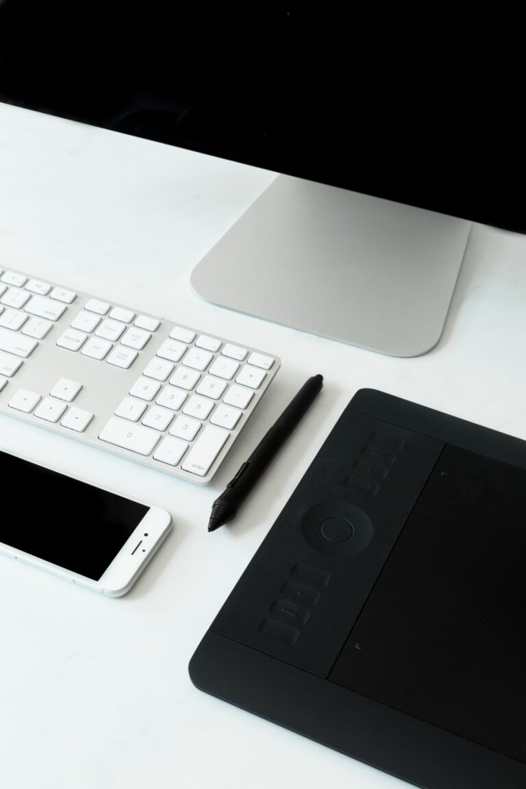 Design Set Up In Modern Workspace